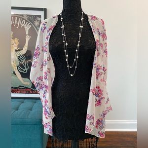 Charlotte Russe White Floral Sheer Flowy Cardigan. Size Medium